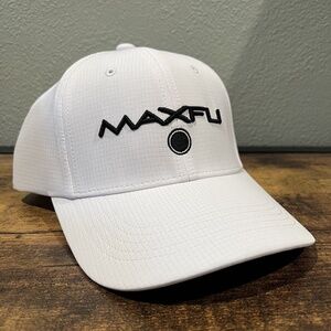 Maxfli Golf Hat Mens StrapBack Adjustable Breathable 3D Logo Tour White NWT